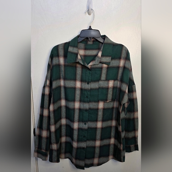 Unknown Tops - Women's Green Plaid Button-Down Shacket
